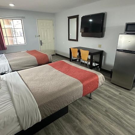 Motel 6-Winnie, Tx Экстерьер фото