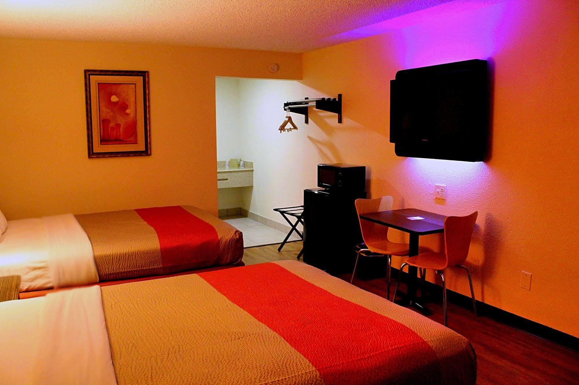 Motel 6-Winnie, Tx Экстерьер фото