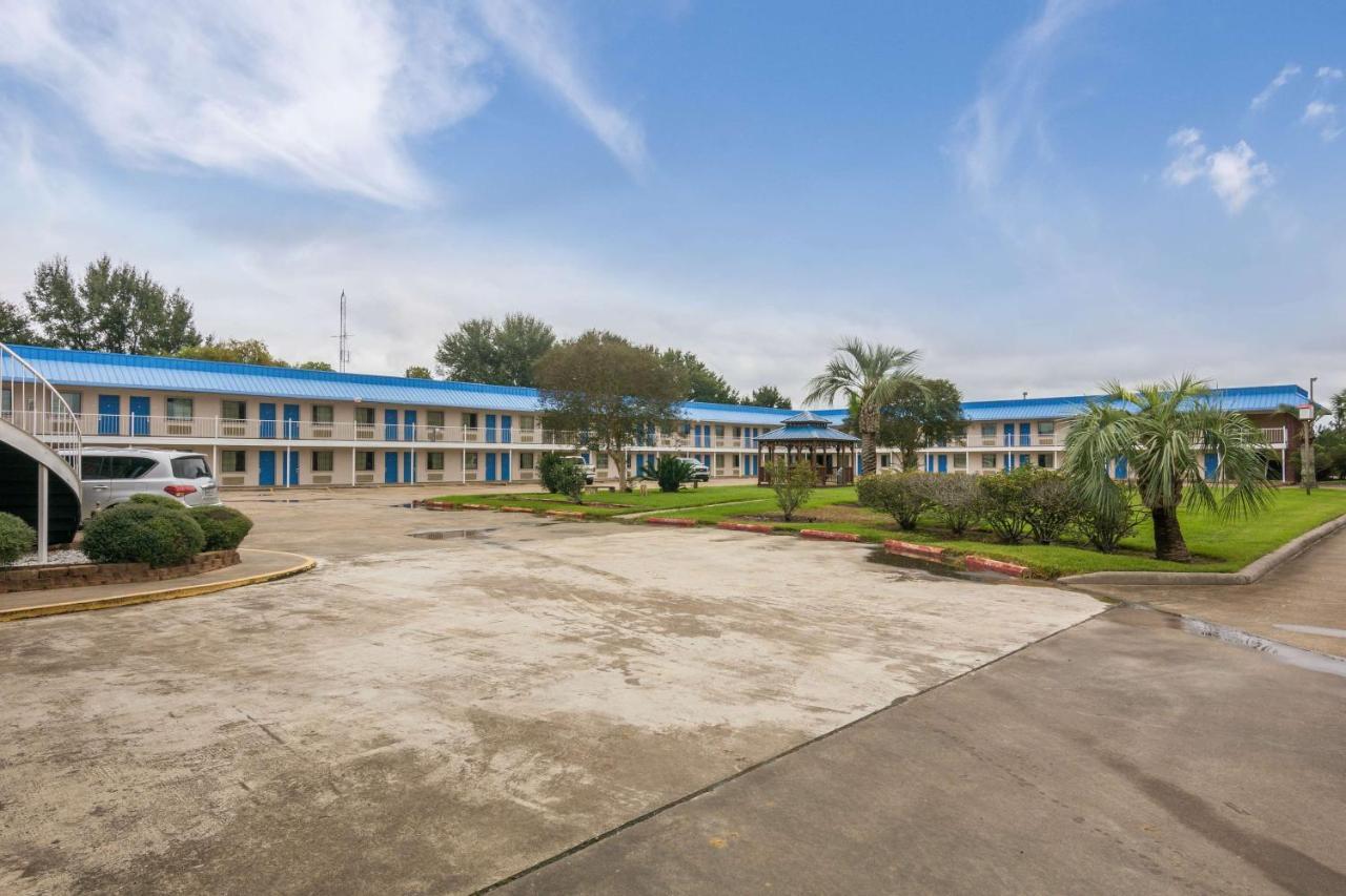 Motel 6-Winnie, Tx Экстерьер фото