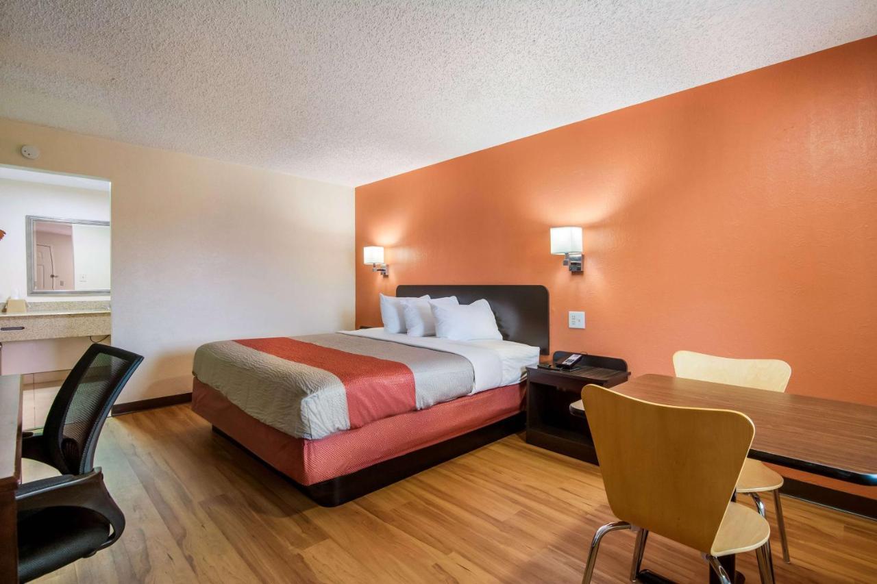 Motel 6-Winnie, Tx Экстерьер фото