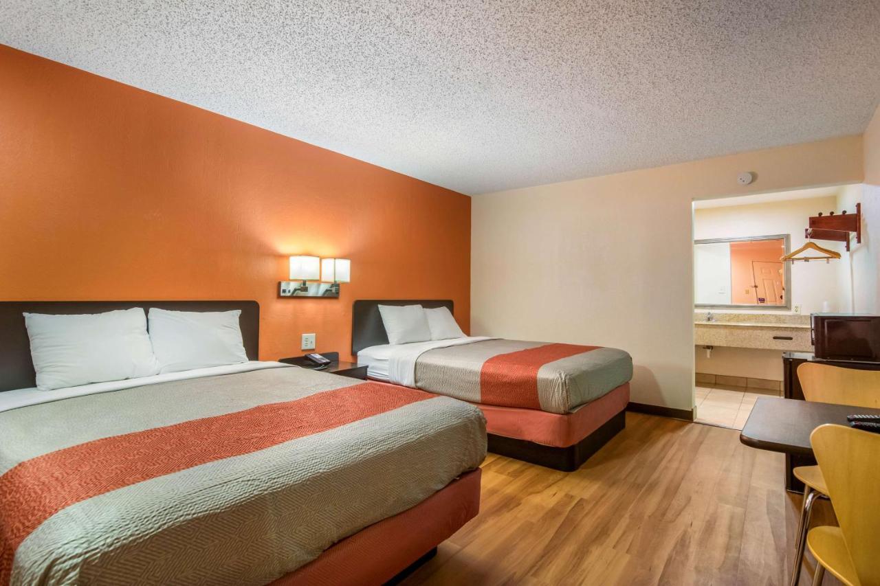 Motel 6-Winnie, Tx Экстерьер фото
